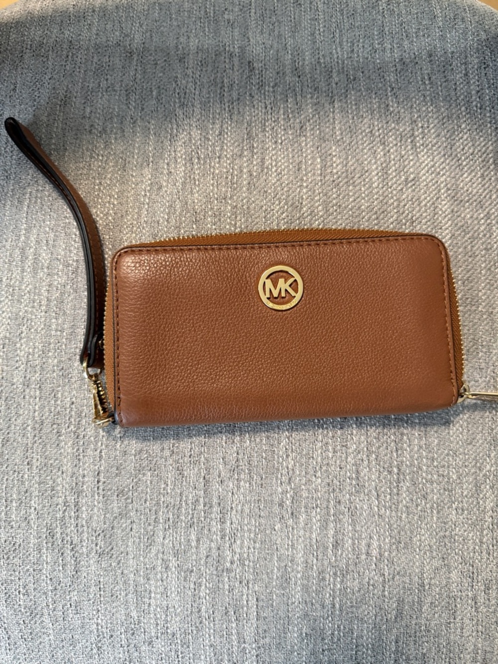 Michael Kors Brown Leather Wristlet Wallet with Gold Logo